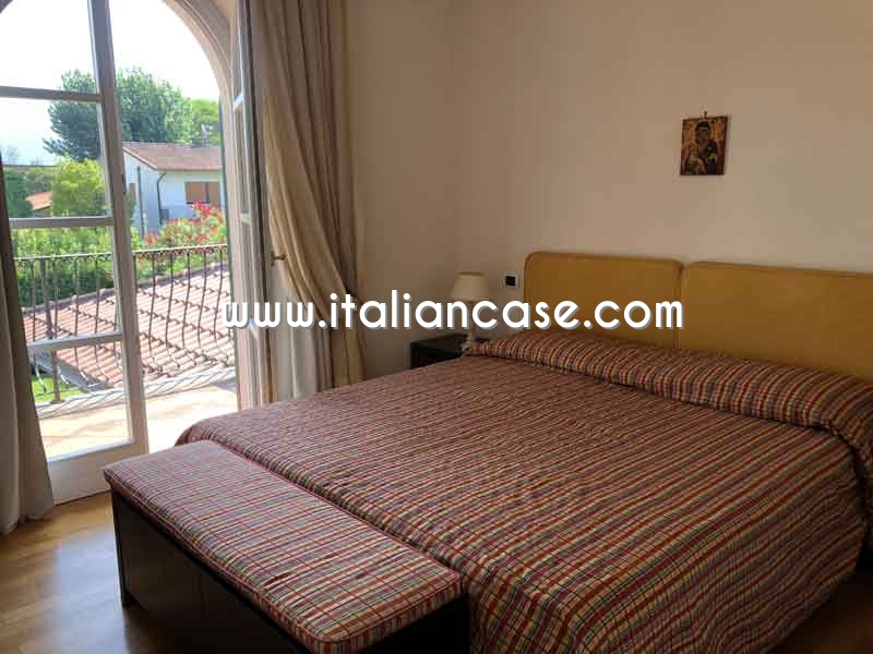 Codice V01145